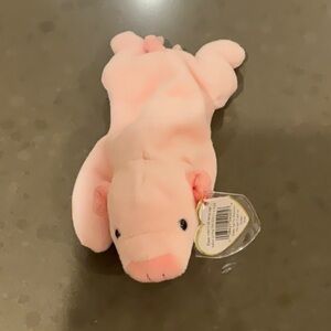 Ty SQUEALER Pink Plush Pig with Black Eyes